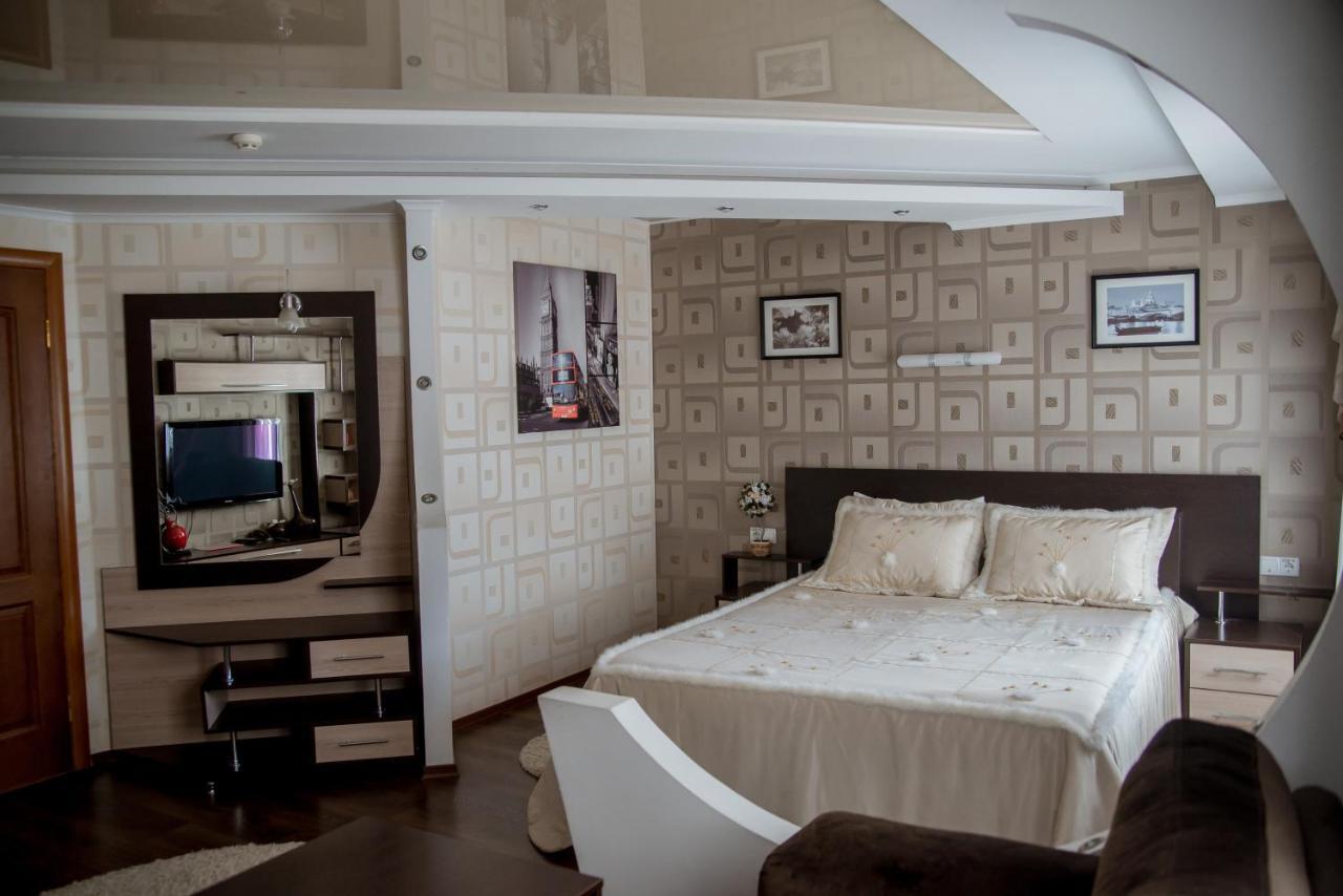 Dniprovski Zori Krementsjoek Buitenkant foto